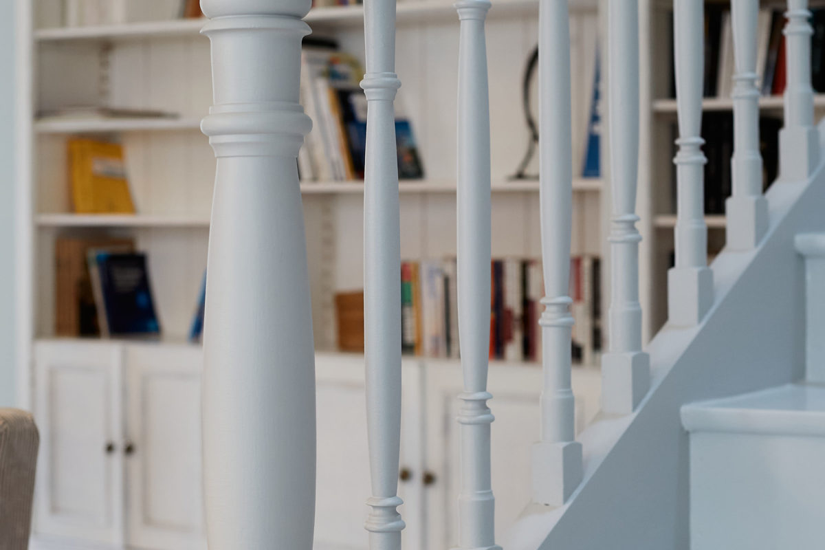 gite grande capacite etel morbihan escalier